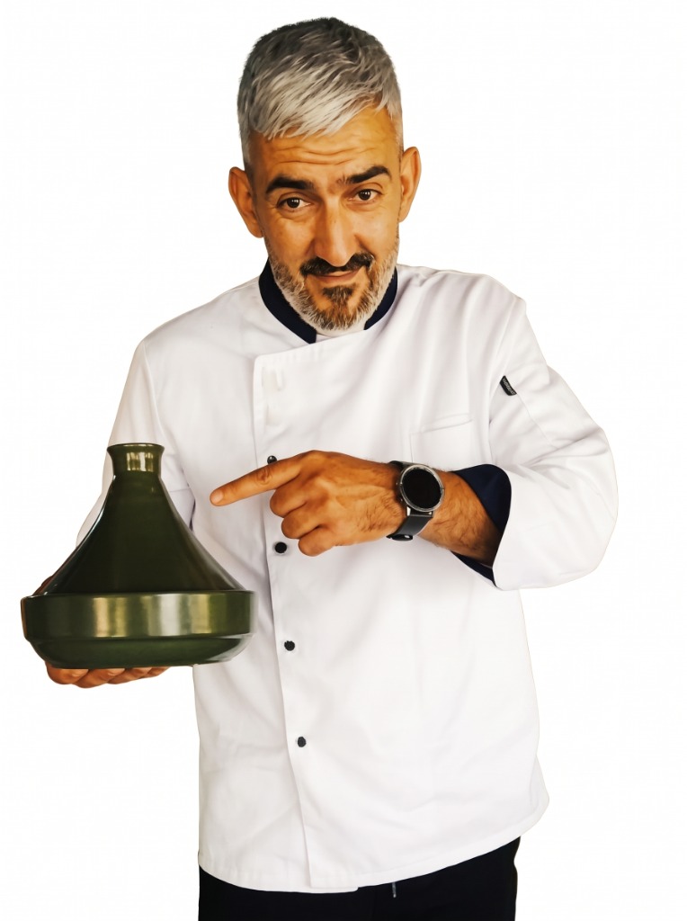 Le Chef Exécutif - Pipo du restaurant La Pastilla Sétif